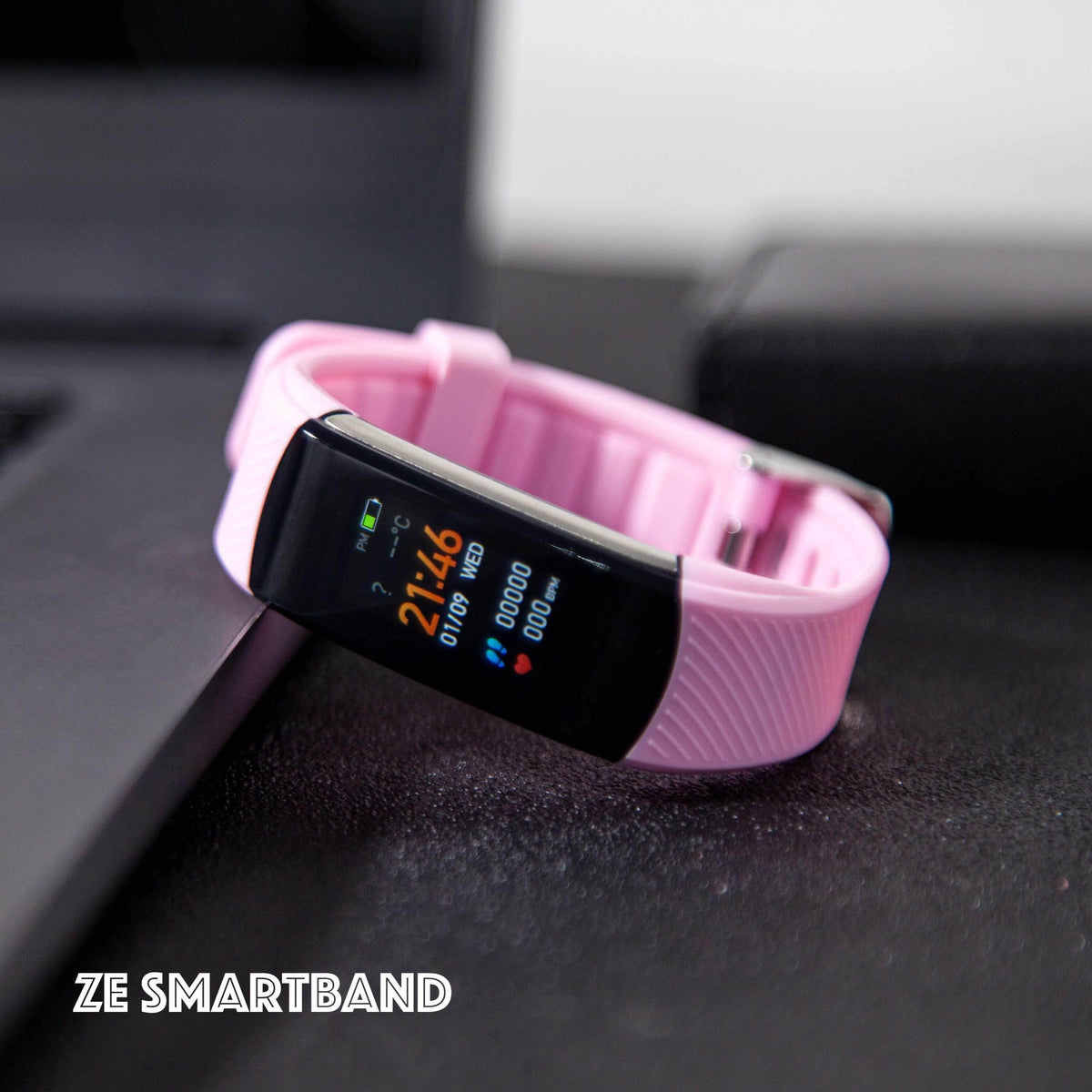 ZE Technology watches Pink ZE Unique Smart Band with Body Temperature Monitoring